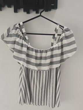 Mango Striped Off-Shoulder Top - White & Black